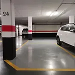 Centro Con Parking Privado דירה *
